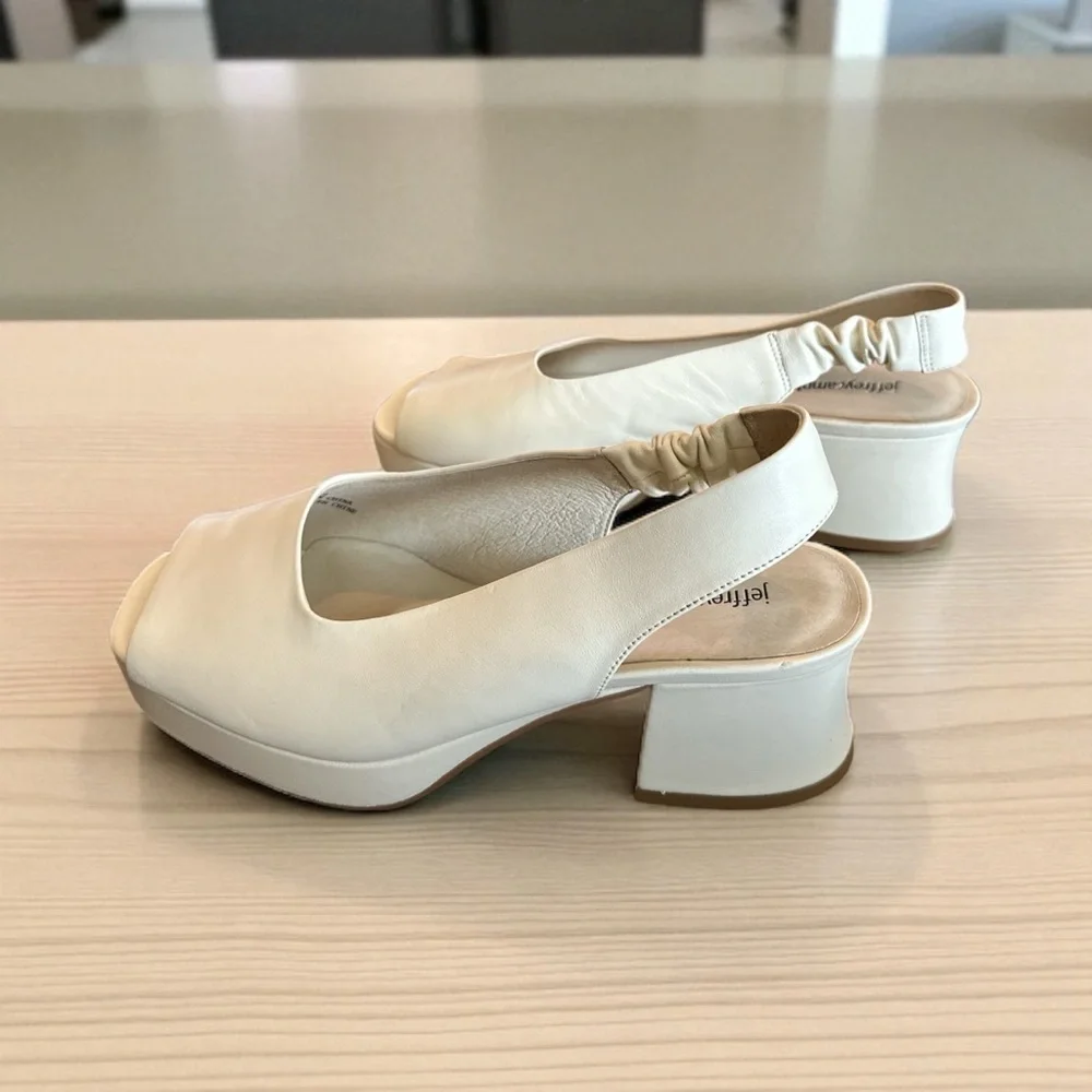 Jeffrey Campbell Cream Slingback Leather Sandals – Size 9 – 2.5” Heel - Picture 5 of 9